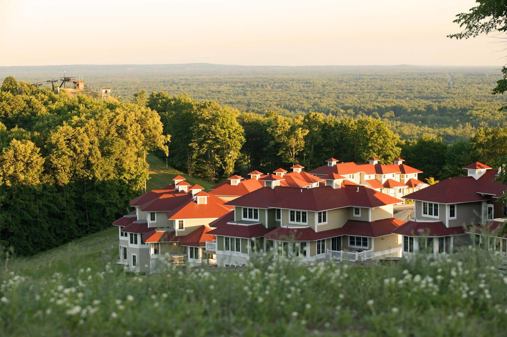 Crystal Mountain Thompsonville Exterior foto
